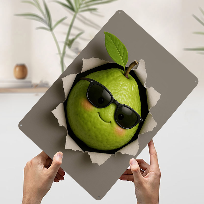 Cool Pear Bursting Through Pap - مراجعة Retro Gaming Wallpaper وسعره